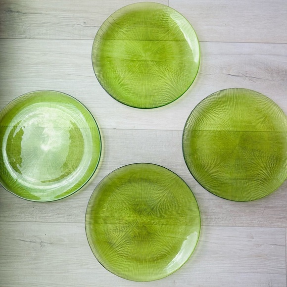 Vintage Retro Green Ribbed Glass Plates Set of 4 Soreno Like Textured - Picture 1 of 4